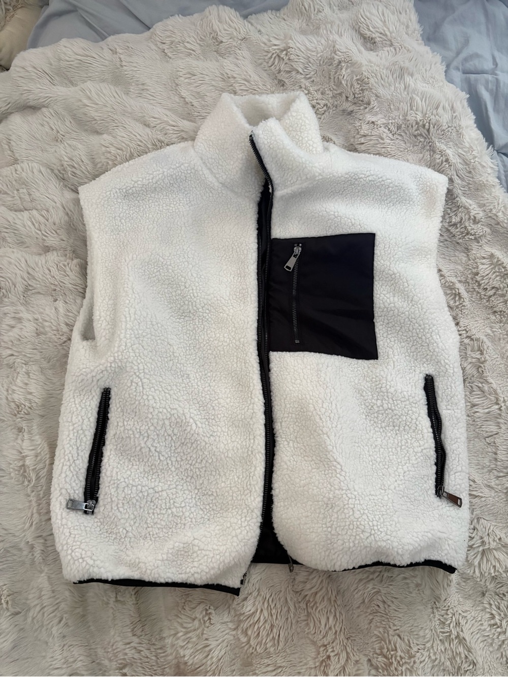 Francesca's Collections White Sherpa Vest with Black Trim